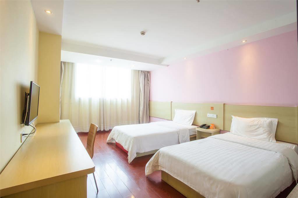 7 Days Inn Guangzhou Exterior photo